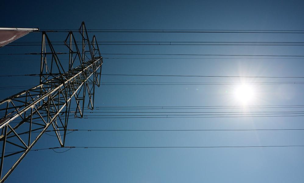 images/25-08-09_transmission_tower.jpg