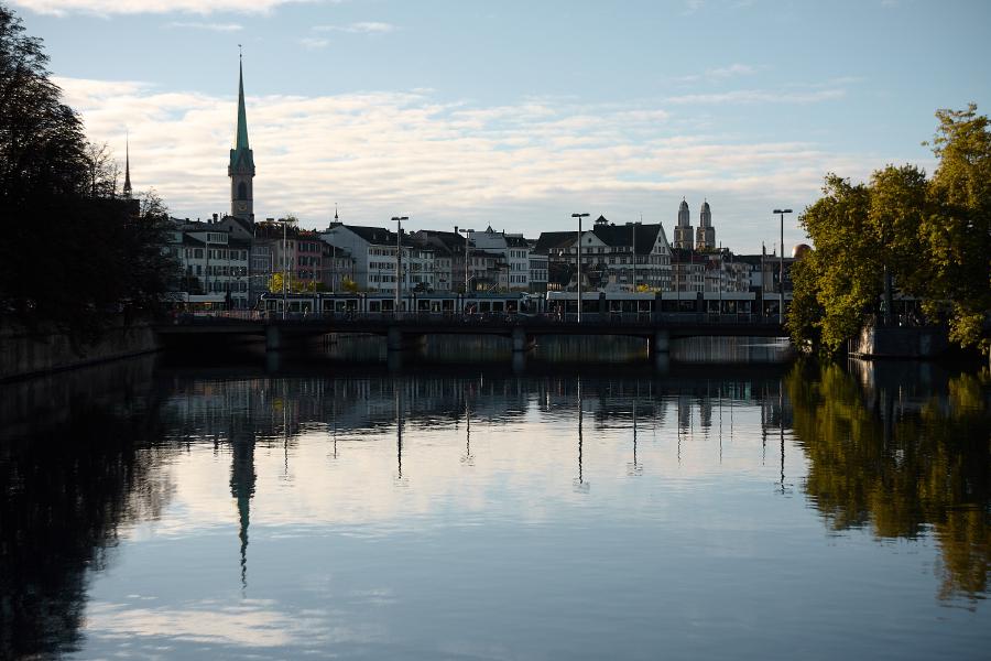 images/25-10-07_zurich_in_the_morning.jpg