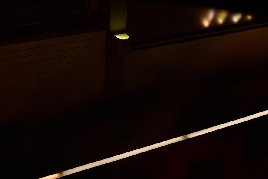 images/25-10-28_lights_barrell_reflection.jpg