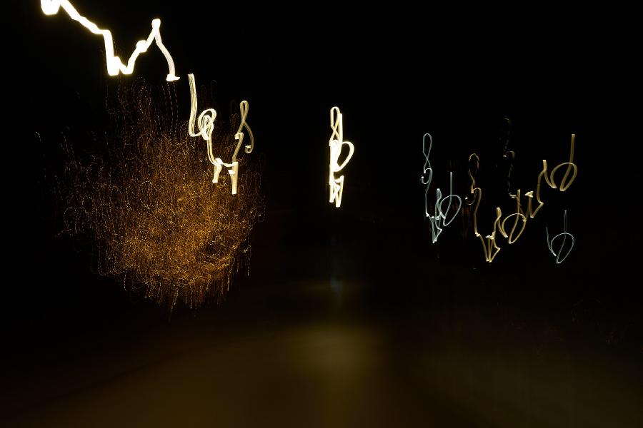 images/25-12-06_lights_long_exposure.jpg