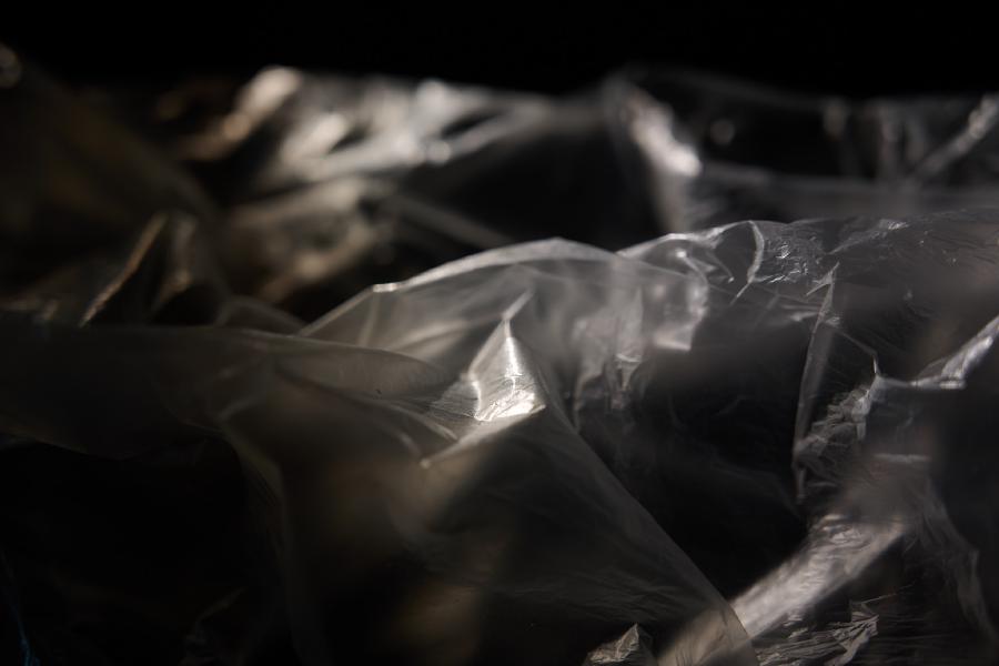 images/26-04-02_plastic_bag_mountain.jpg