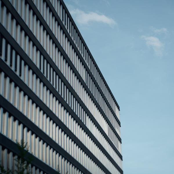 images/26-04-16_europaallee_building.jpg