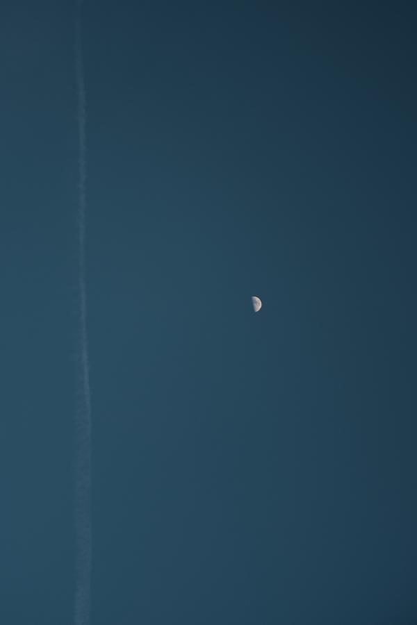images/26-04-24_moon.jpg