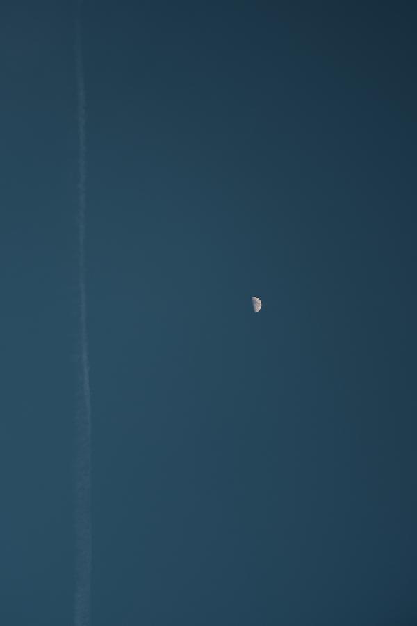 images/26-04-24_moon.jpg