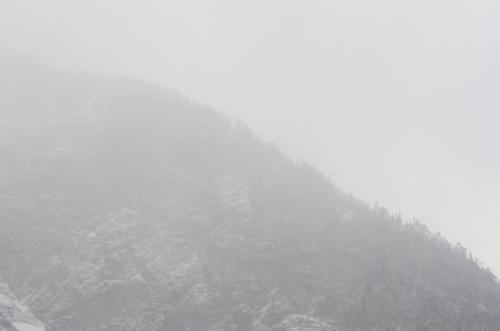 images/003-foggy_graubuenden_mountains.jpg