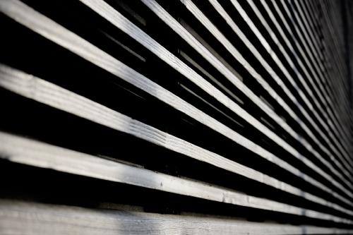 images/25-07-19_wooden_wall.jpg