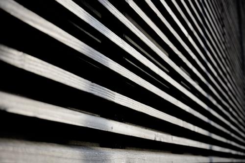 images/25-07-19_wooden_wall.jpg